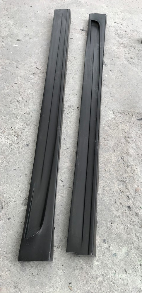 Ford Transit Connect MK2- Side Skirts (GTX), only for SWB